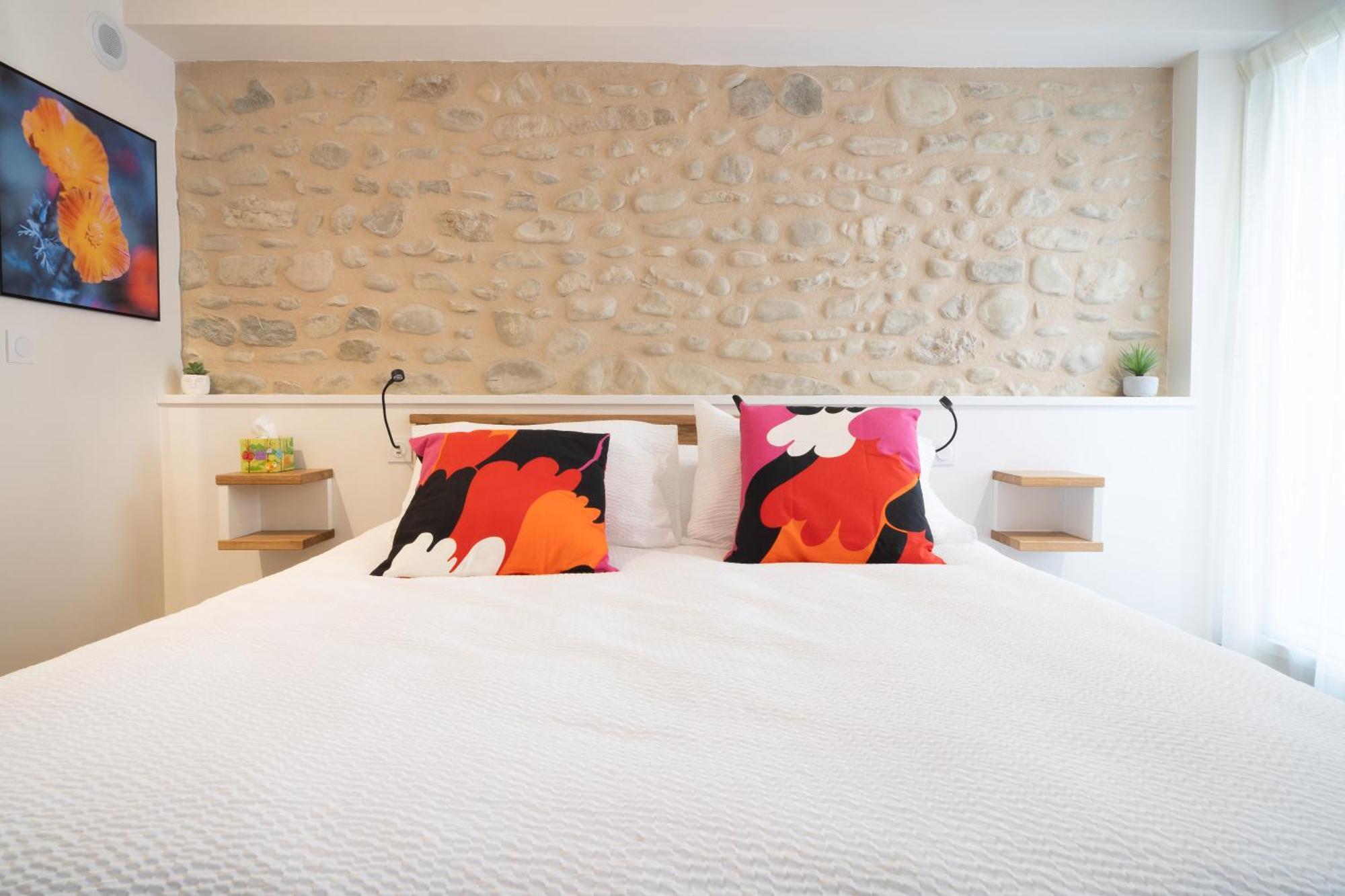 Apartment La Barule Charols
